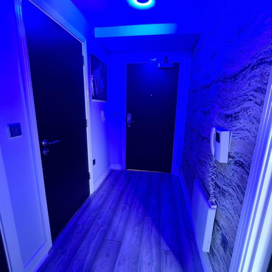 Luxury 9Ine Penthouse With Garden & Jacuzzi Apartment Birmingham Luaran gambar