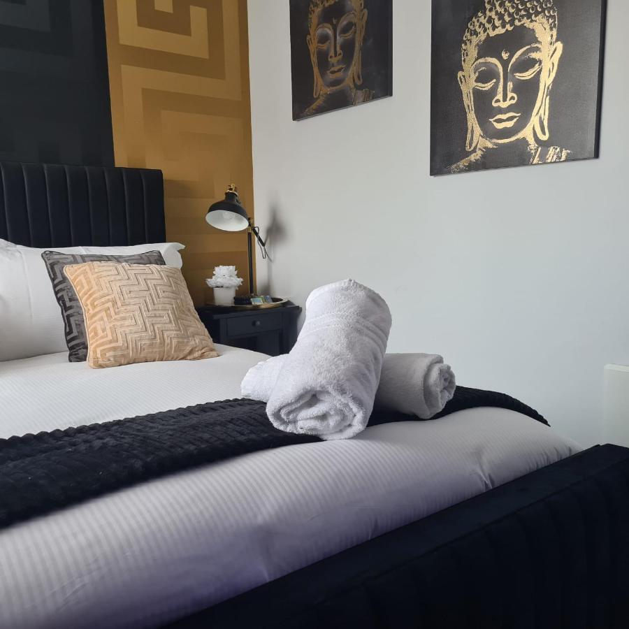 Luxury 9Ine Penthouse With Garden & Jacuzzi Apartment Birmingham Luaran gambar